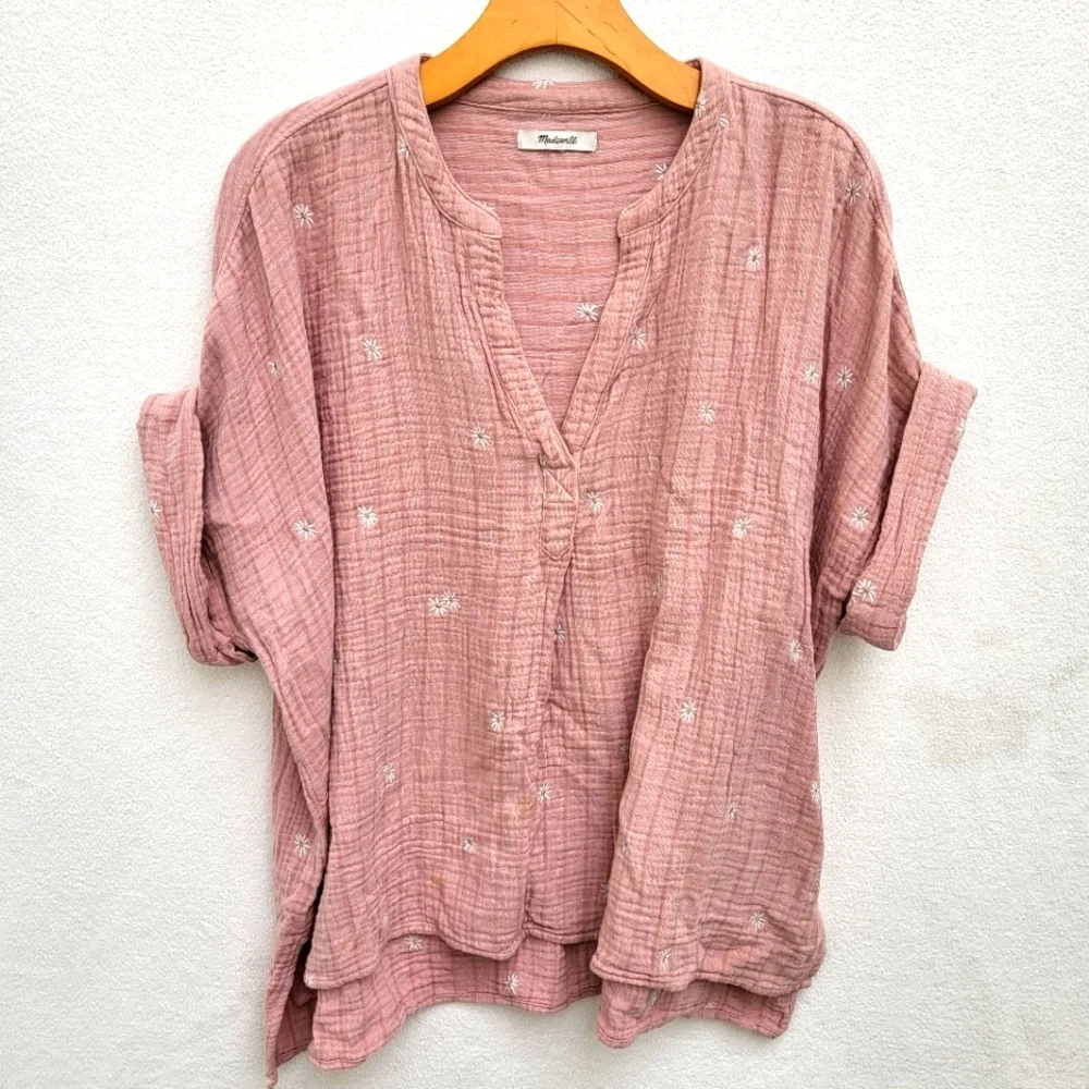 Pink Flowy cotton flower stitched flowy top blouse - Picture 2 of 9